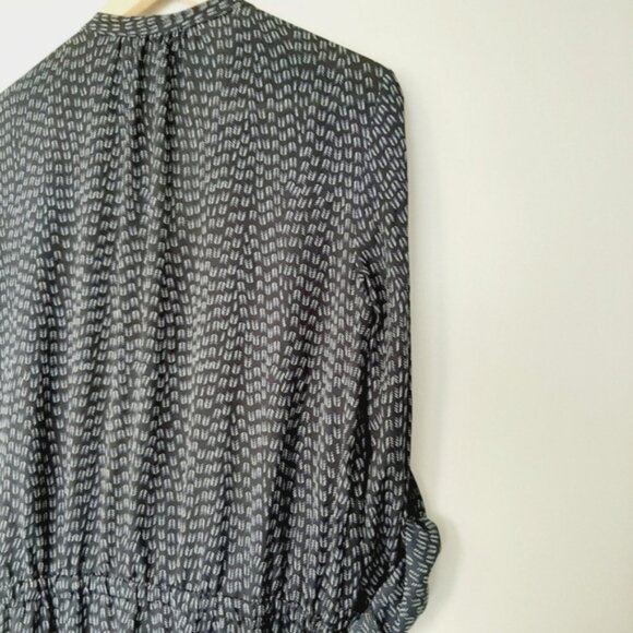 HILARY RADLEY Utility Sleeve Drop Waist Dress Navy Blue Tribal Geo Print Sz S - Picture 13 of 16